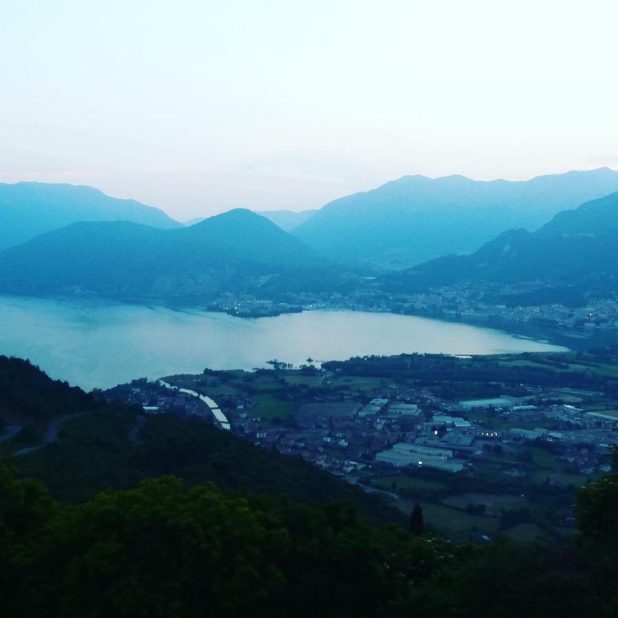 Agriturismo Alveare Sul Lago Pisogne Exteriör bild